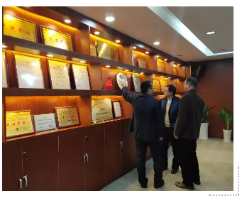 鉴黑担保网(jhdbw)·最具权威唯一维权担保平台